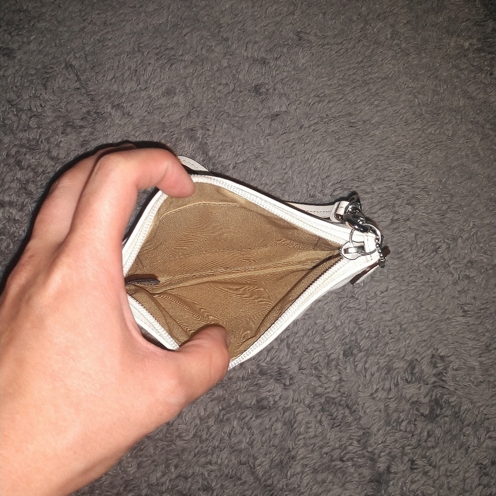 Wristlet - Picture 2 of 2